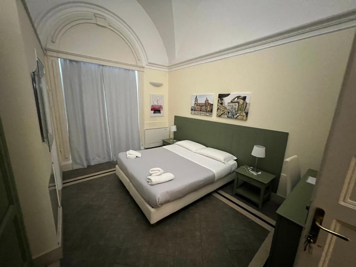 Bed & Breakfast Il Giardino Falcone 3*